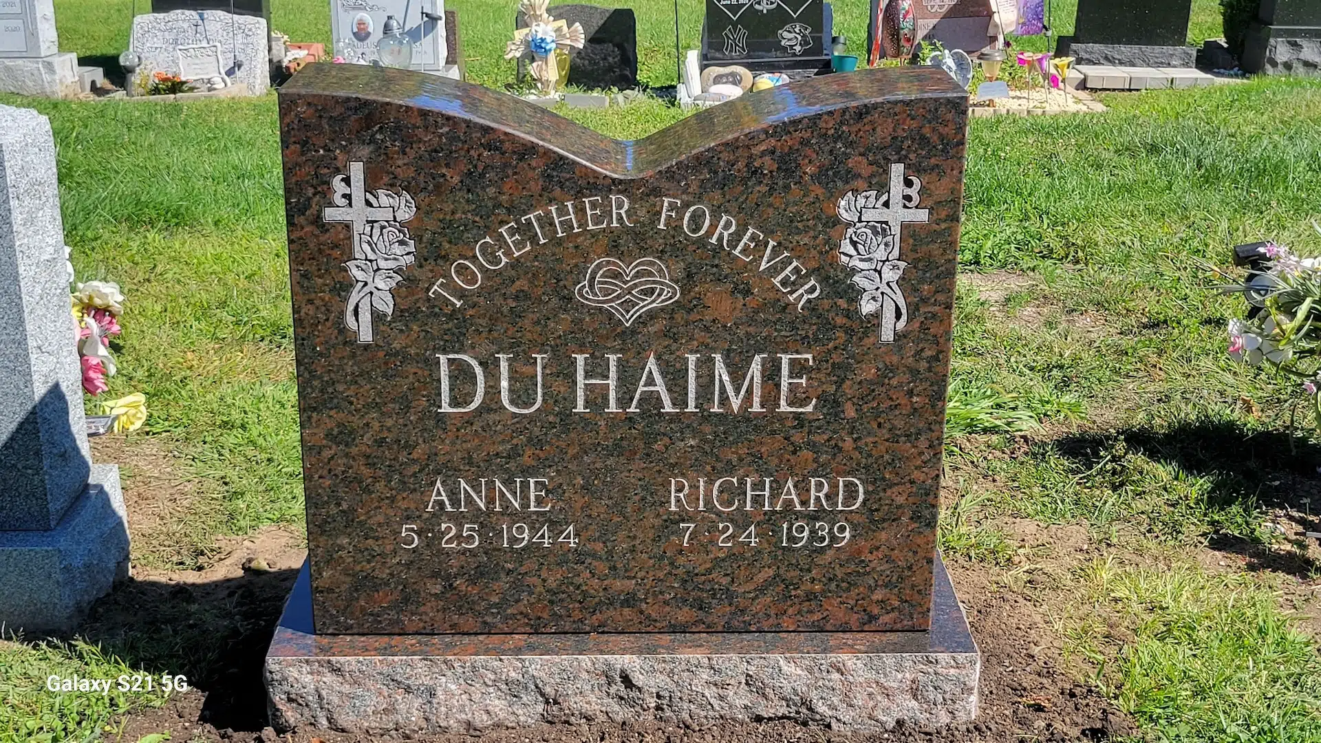 Granite Custom/Personalized Bench hand-carved by Personalized Bench Shop in NJ — image 2